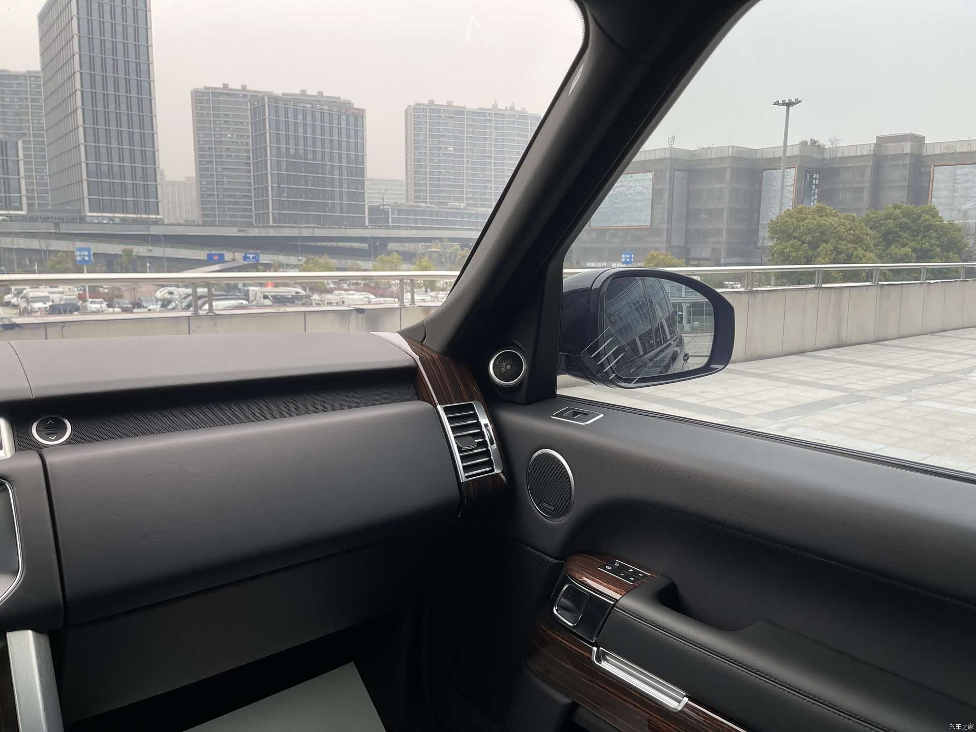 Land Rover Range Rover, 2018 15