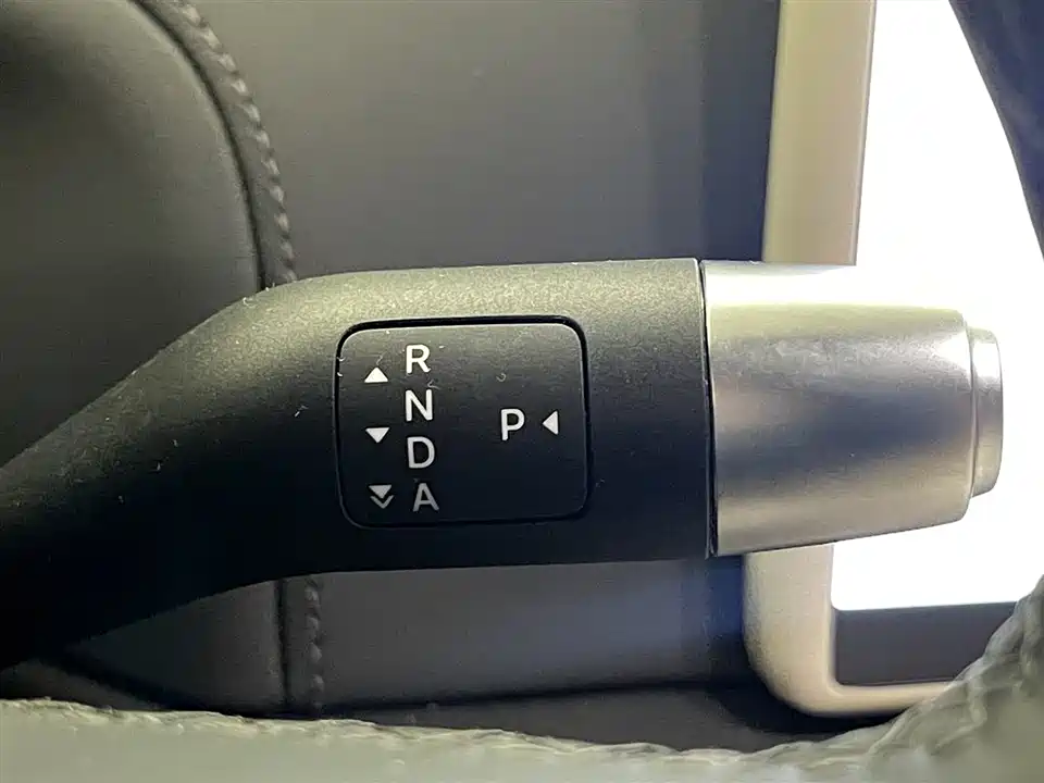Li Auto Ideal L6