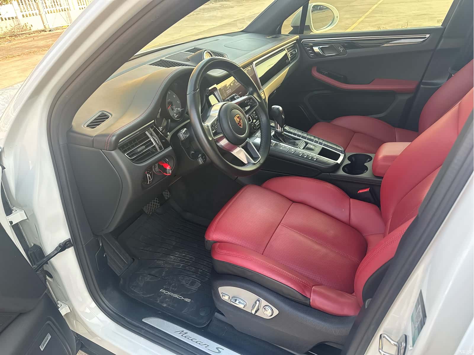 Porsche Macan, 2021 4