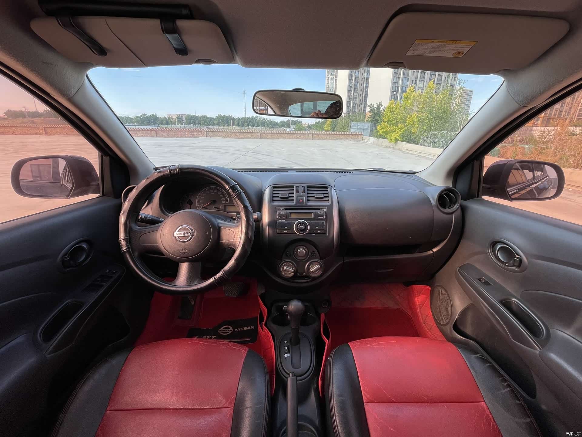 Nissan 1.5XL, 2012 все фото