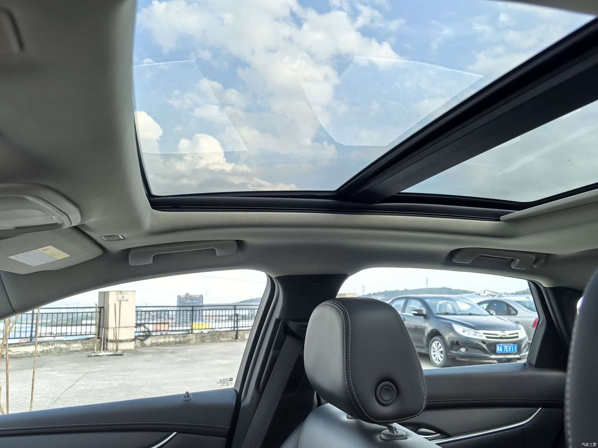 Cadillac XTS, 2019 13