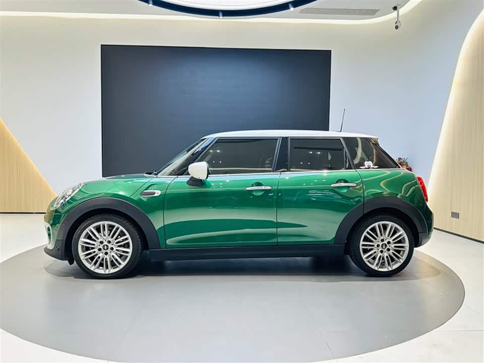 MINI MINI