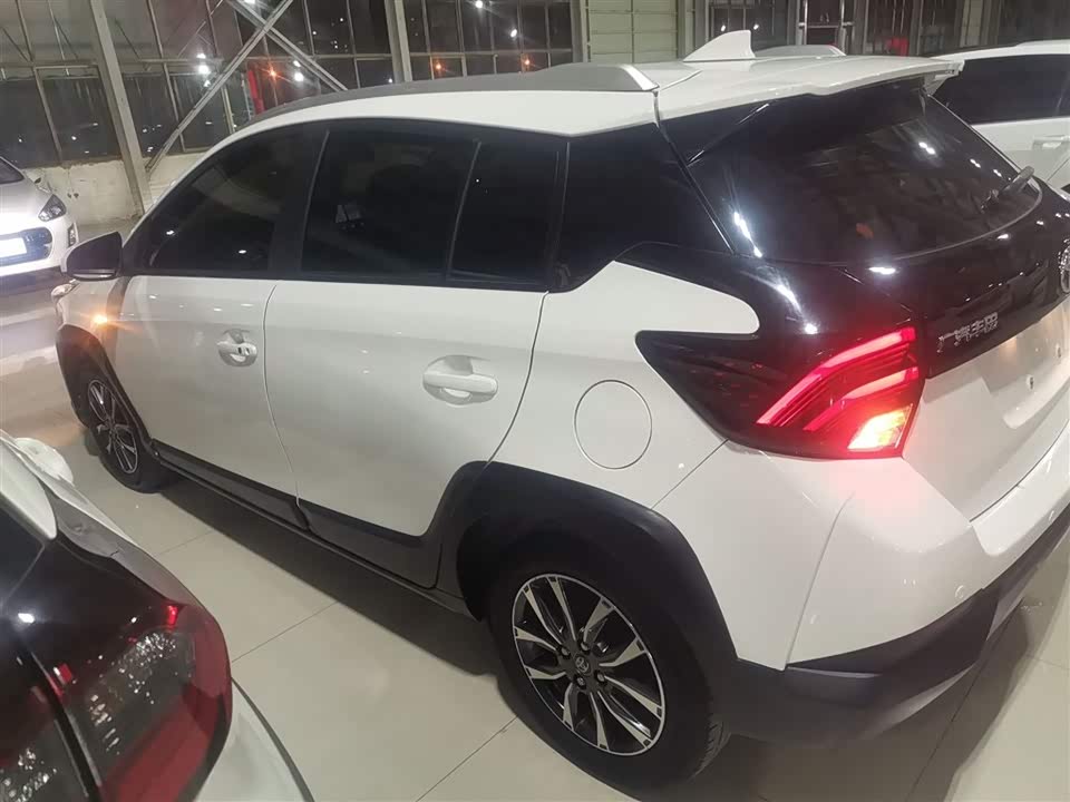 Toyota YARiS L Zhixuan