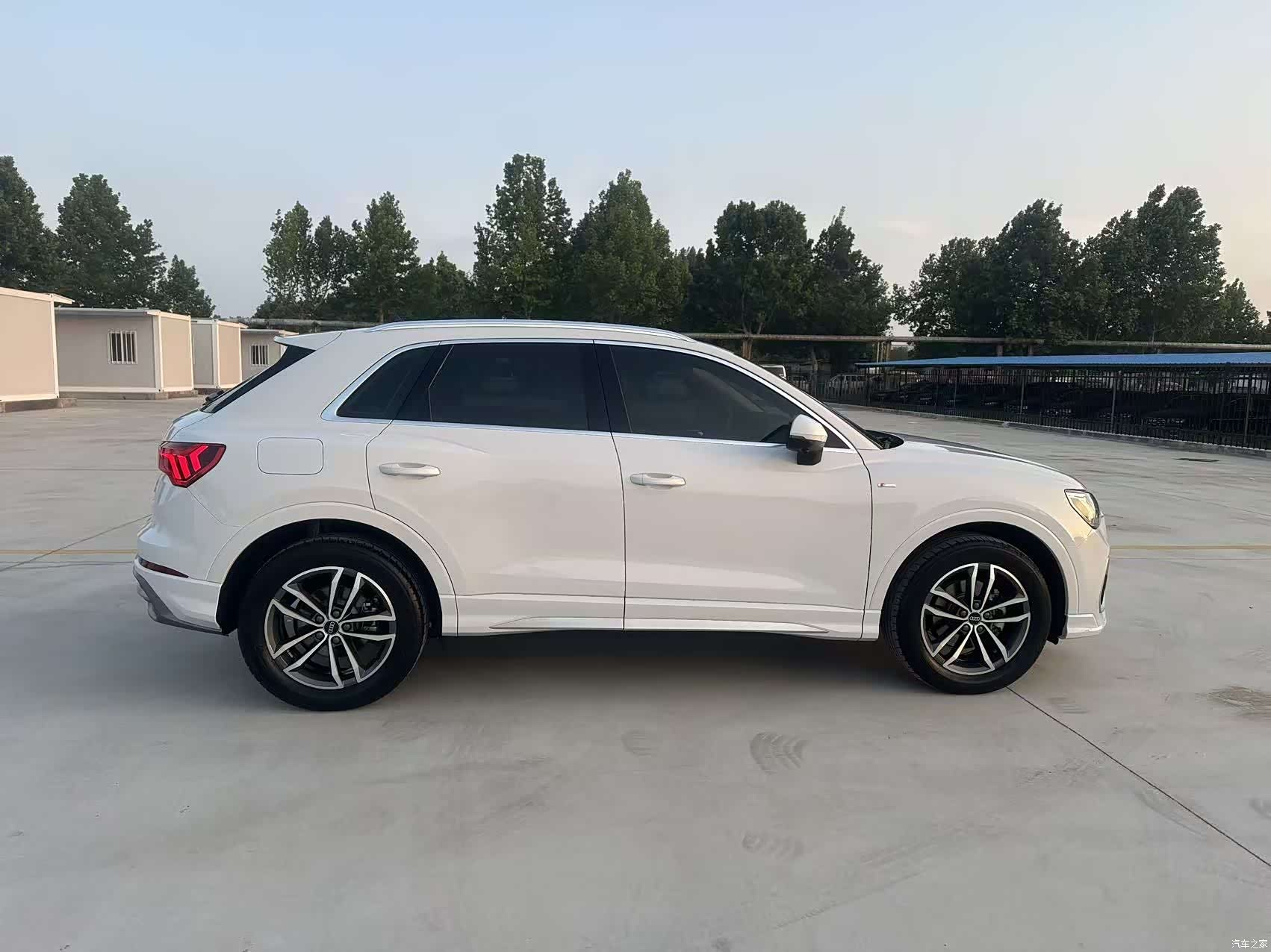 Audi Q3, 2022 7