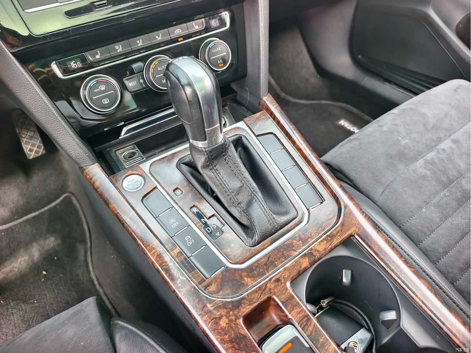 Volkswagen Magotan, 2017 все фото