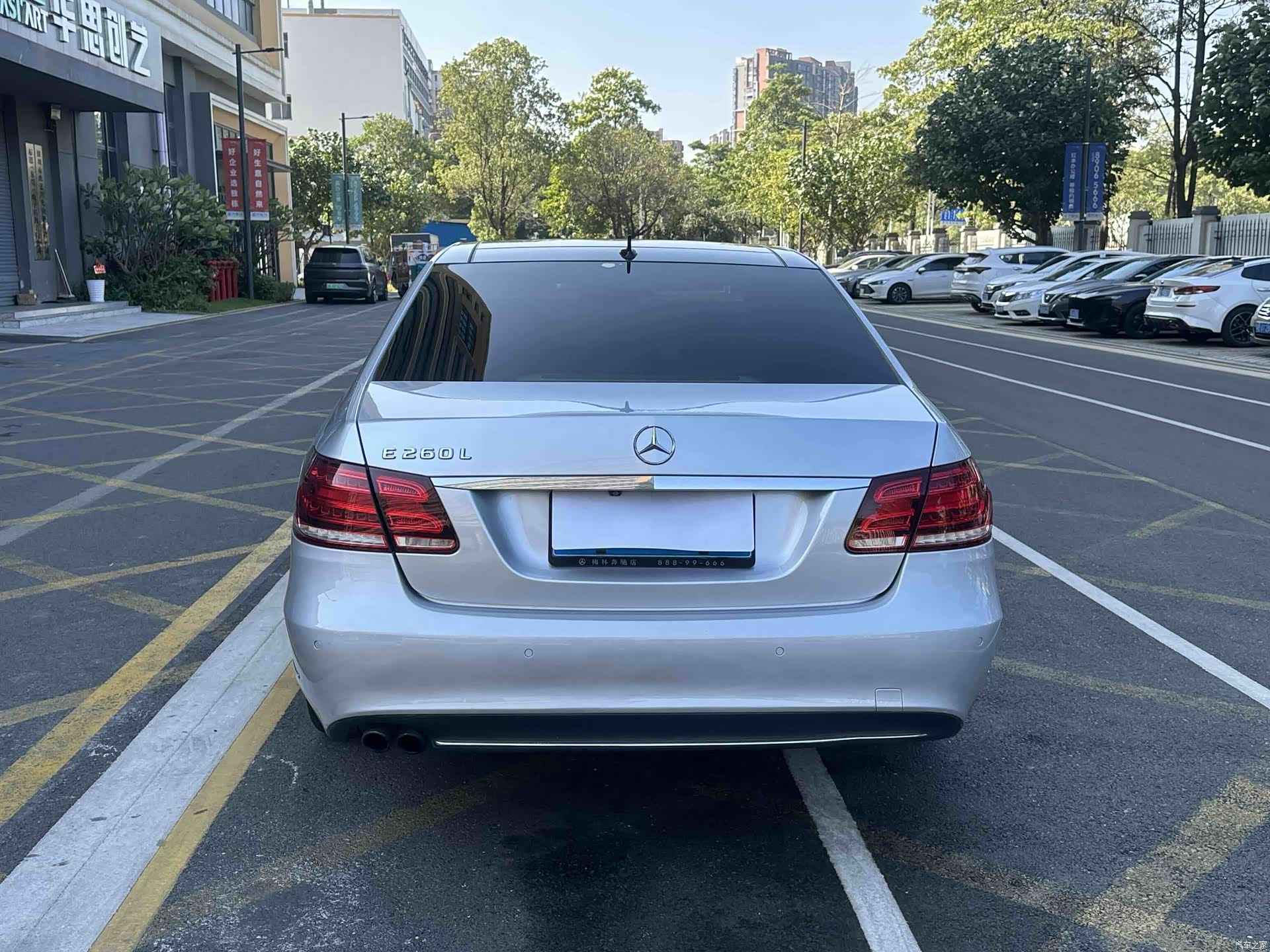 Mercedes-Benz E-Class, 2013 9