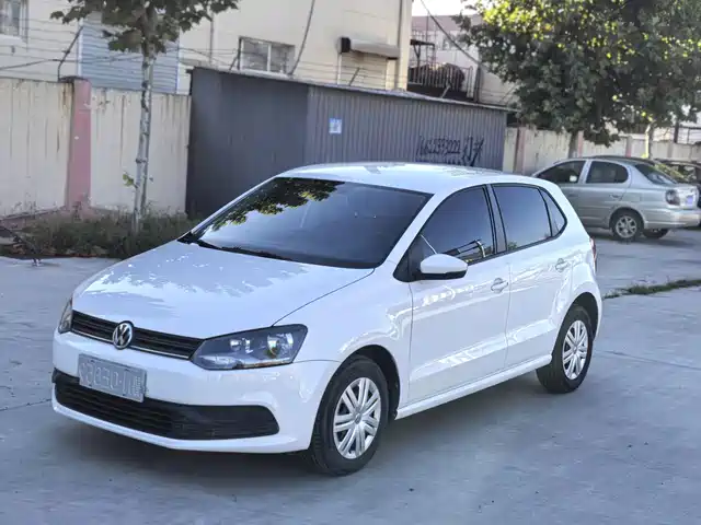 Volkswagen Polo 2016 — купить из Китая под заказ