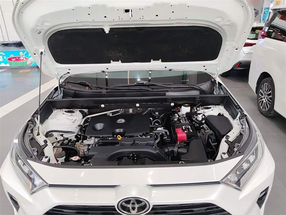 Toyota RAV4 Rongfang