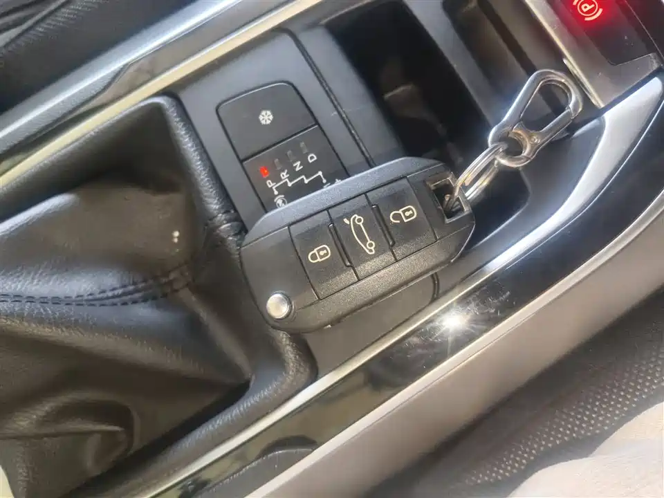 Peugeot 408 Peugeot 408