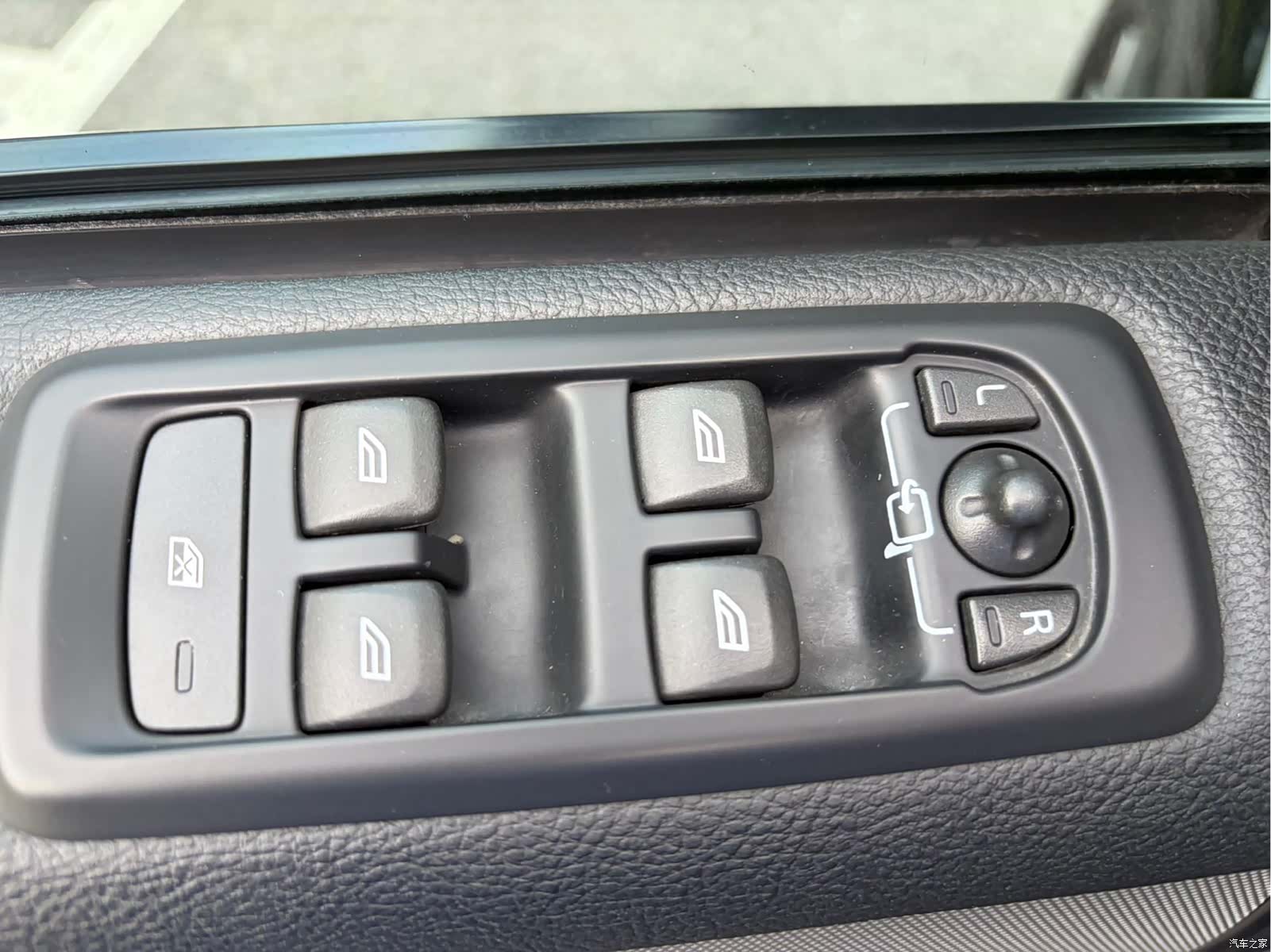 Land Rover Discovery, 2016 6