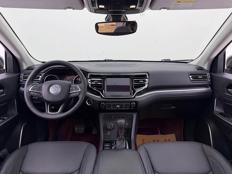 Jeep Grand Commander