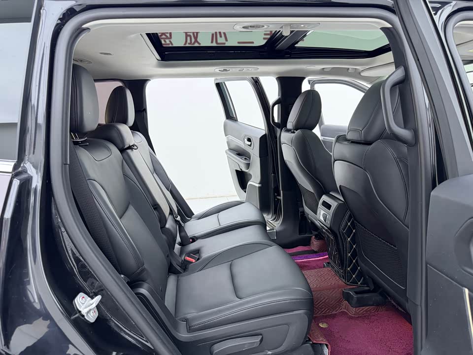 Jeep Grand Commander