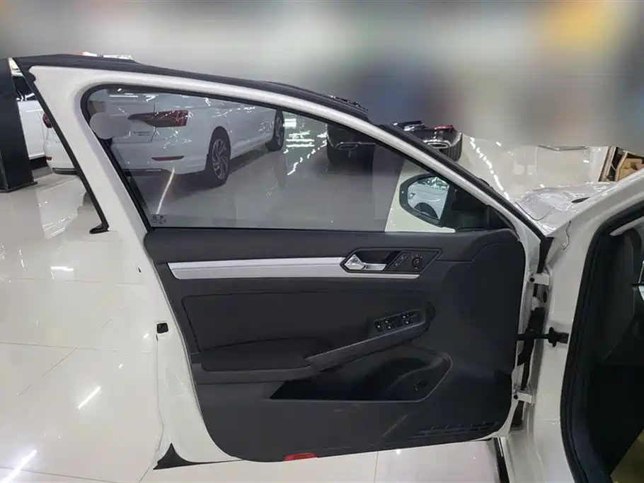 Volkswagen Lingdu Volkswagen Lingdu