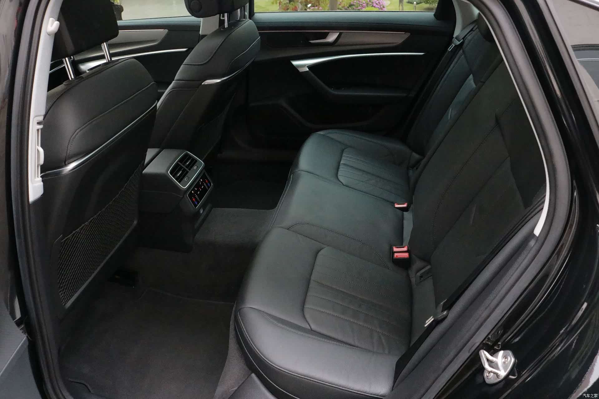 Audi A6L, 2021 7
