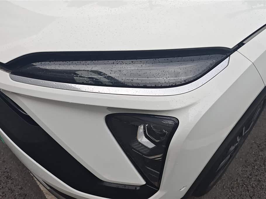 NIO ES6