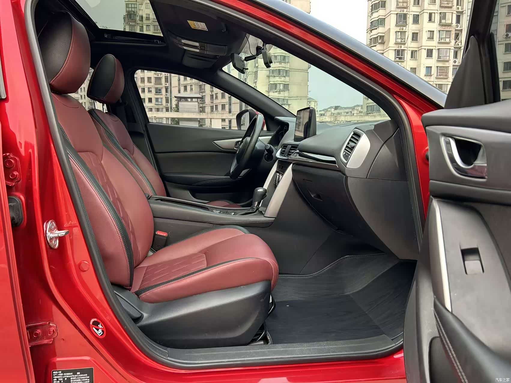 Mazda CX-4, 2017 18