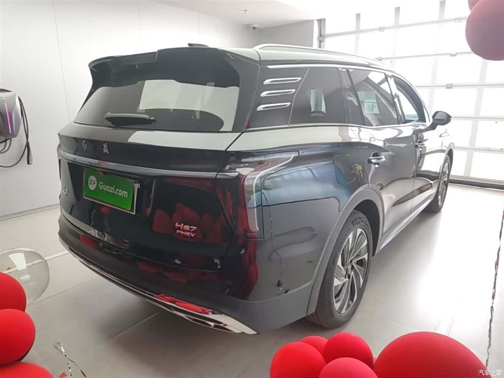 Hongqi HS7, 2024 7