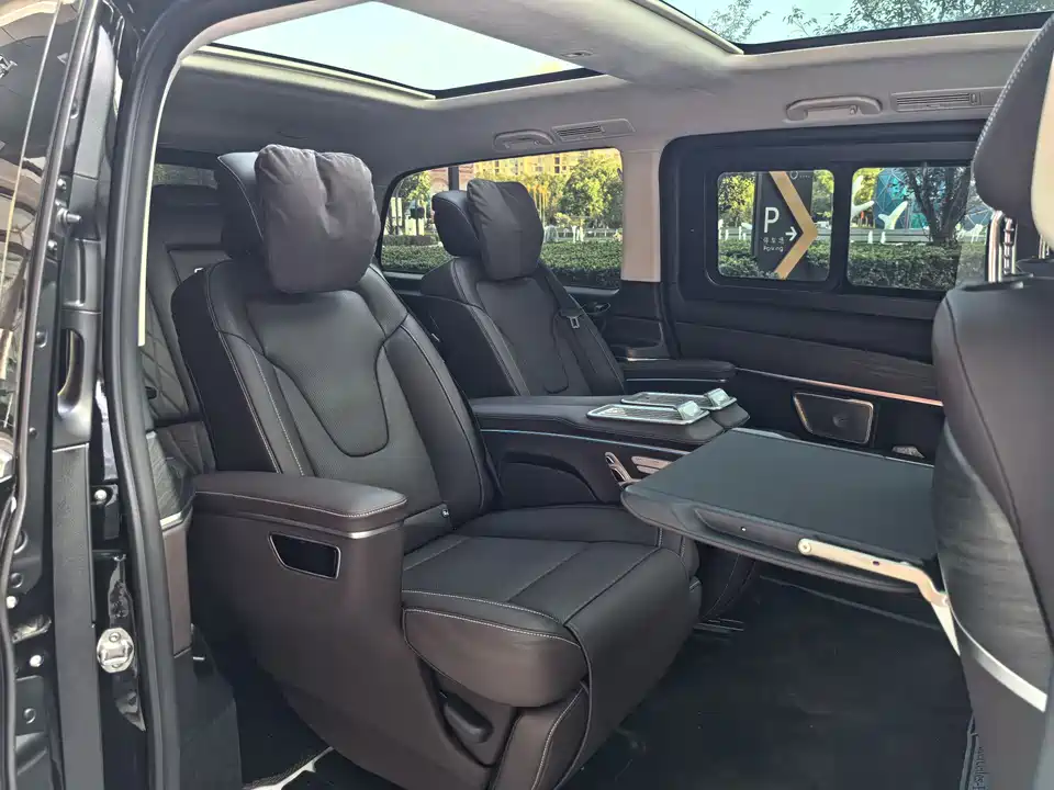 Mercedes-Benz V-class Mercedes-Benz V-class