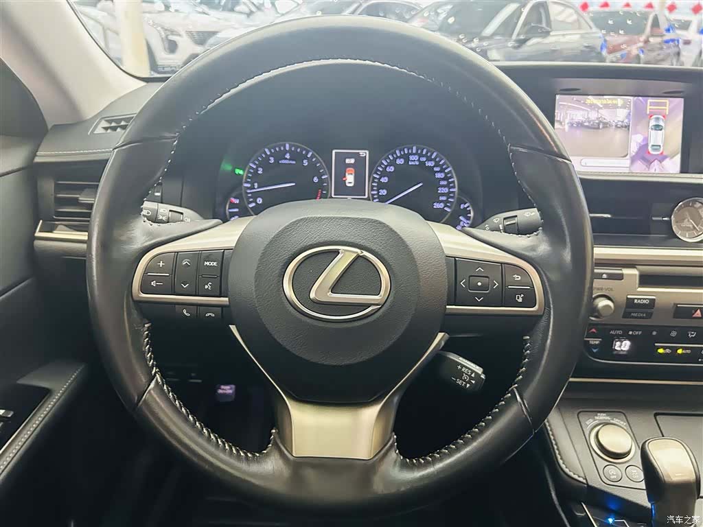 Lexus ES, 2017 15