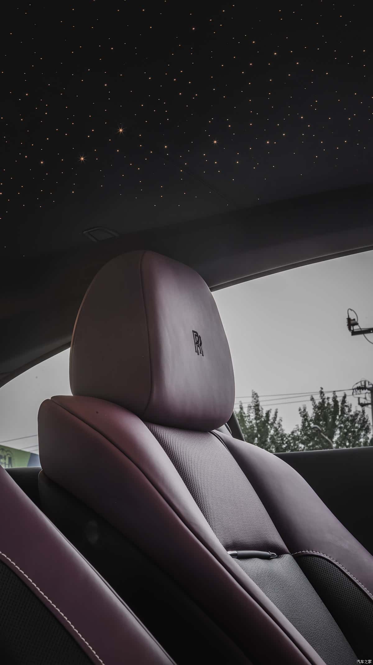 Rolls-Royce Wraith, 2021 17