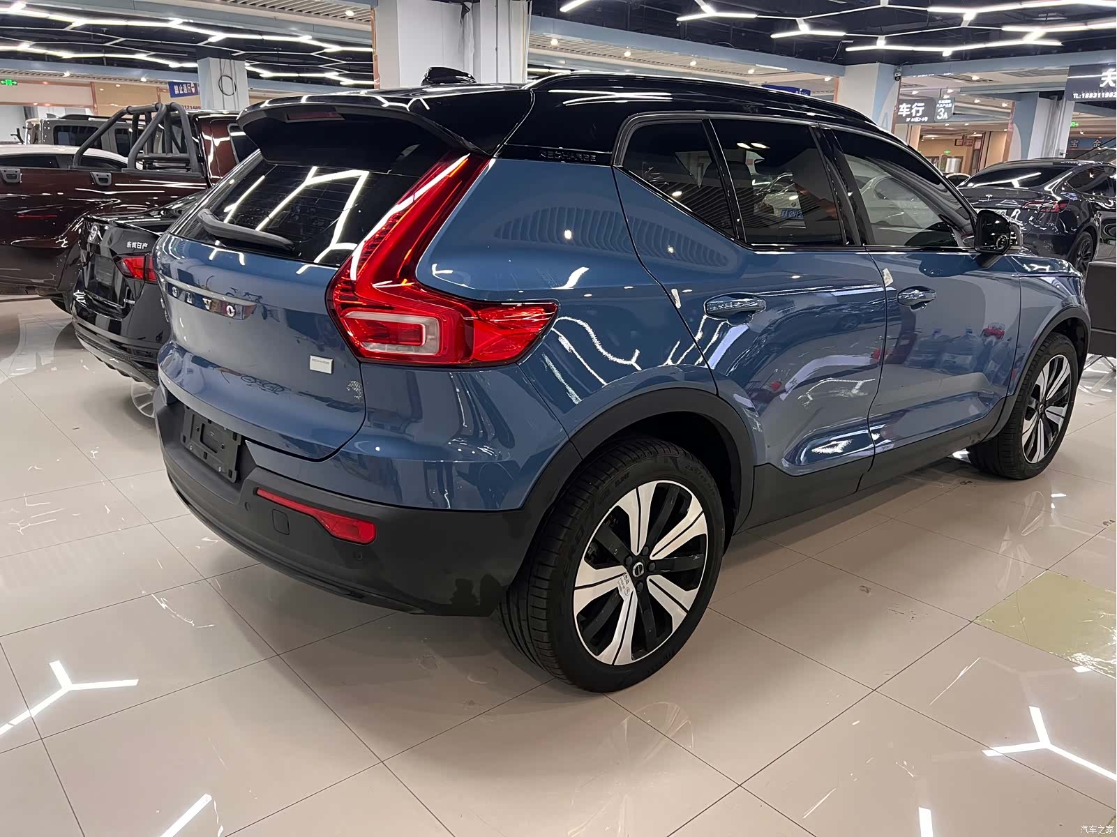 Volvo XC40, 2023 6