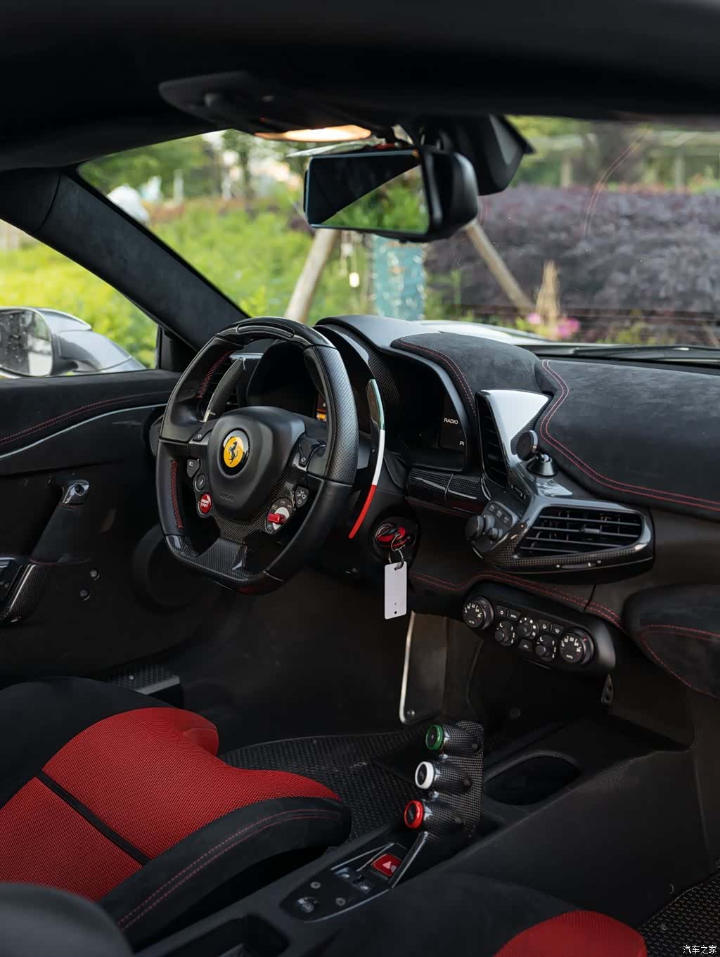 Ferrari 458, 2016 10