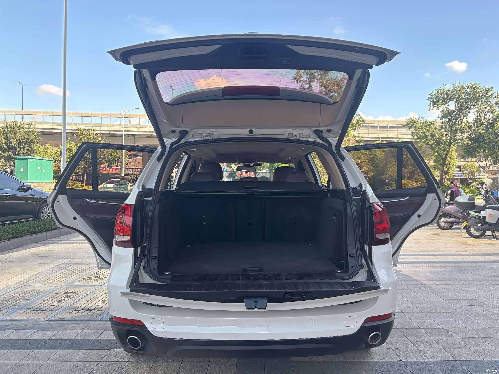 BMW X5, 2015 8