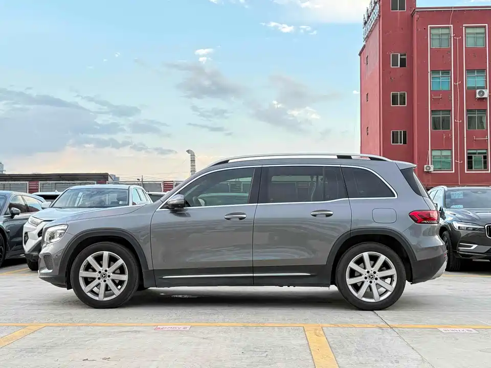 Mercedes-Benz GLB