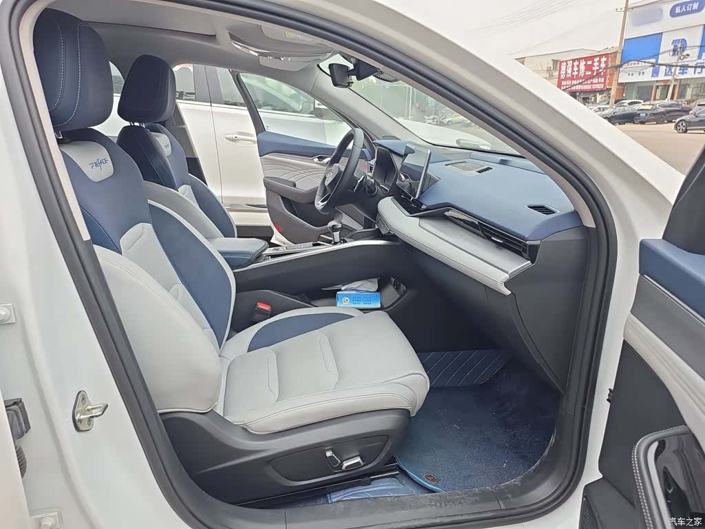 Geely Preface, 2020 3