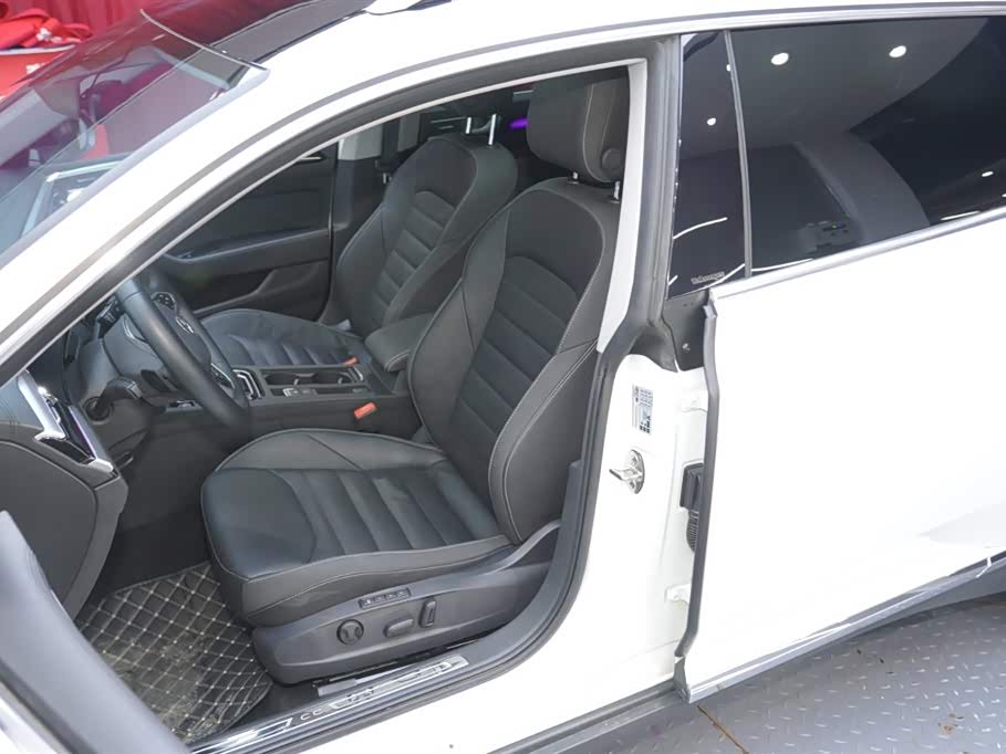 Volkswagen CC Volkswagen CC