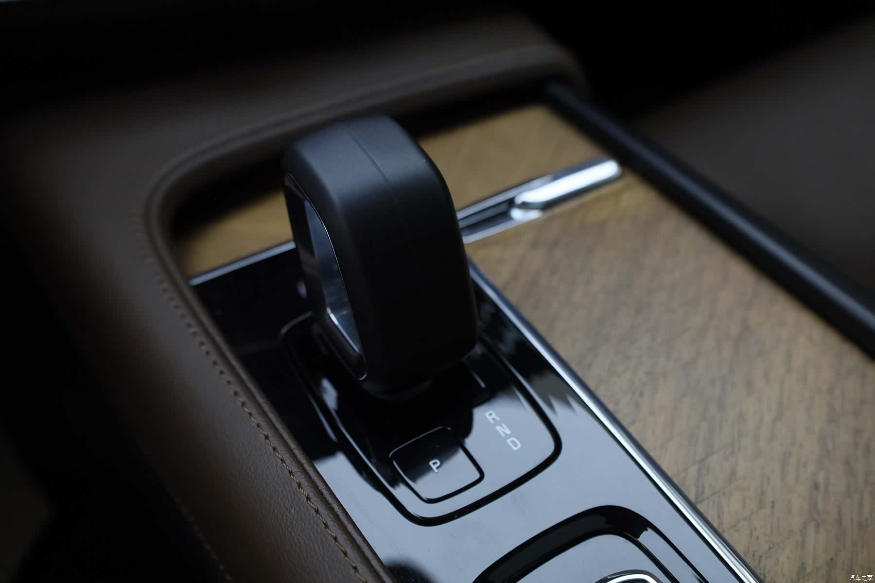 Volvo S90, 2025 12