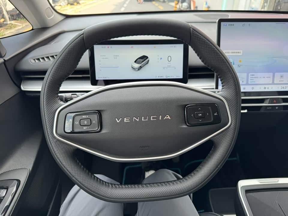 Venucia VX6 Venucia VX6