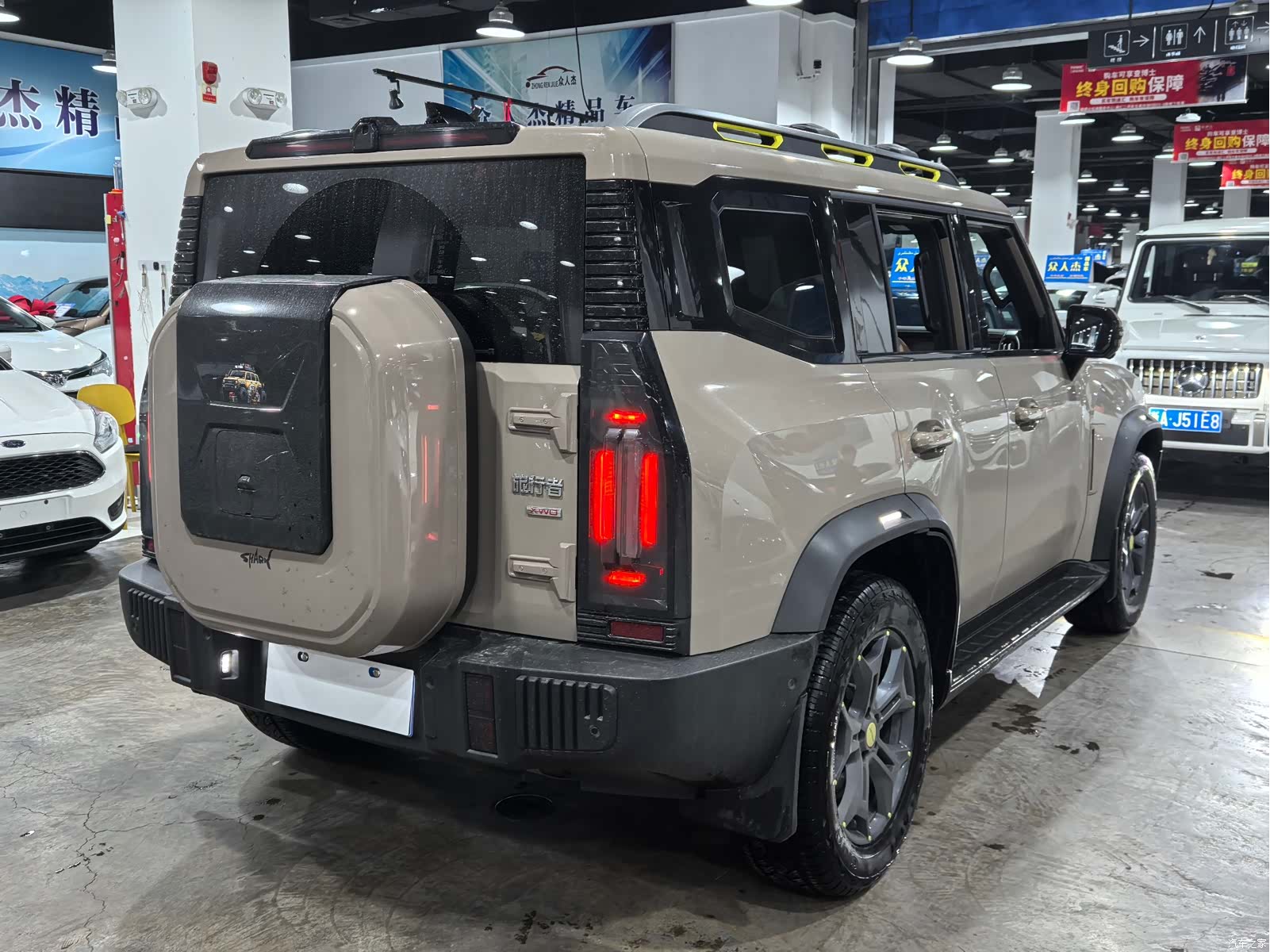 Jetour Traveller, 2023 все фото