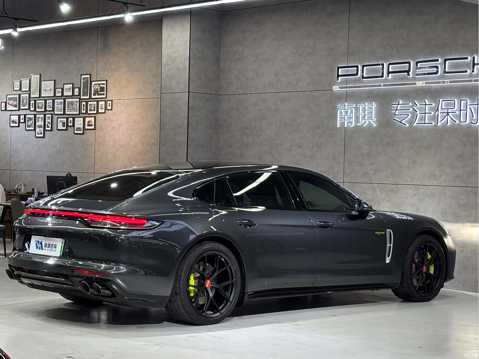 Porsche Panamera, 2022 6