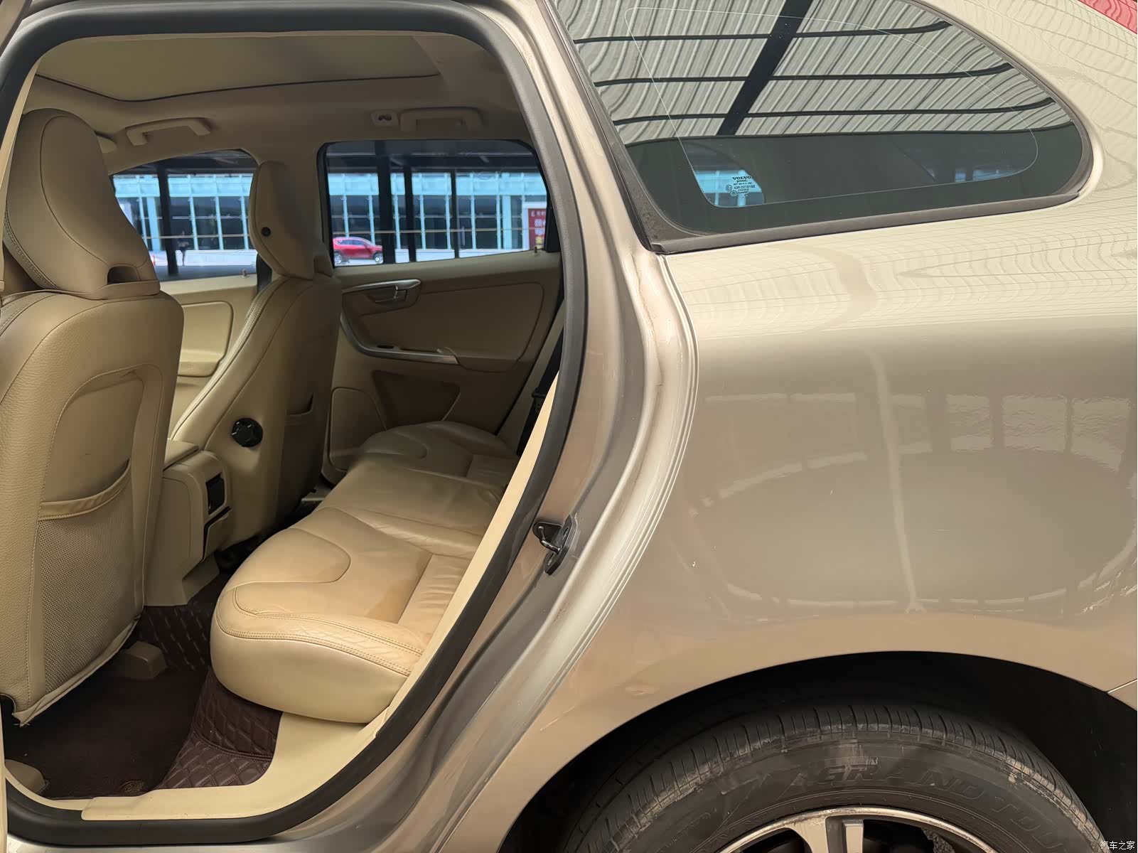 Volvo XC60, 2012 10
