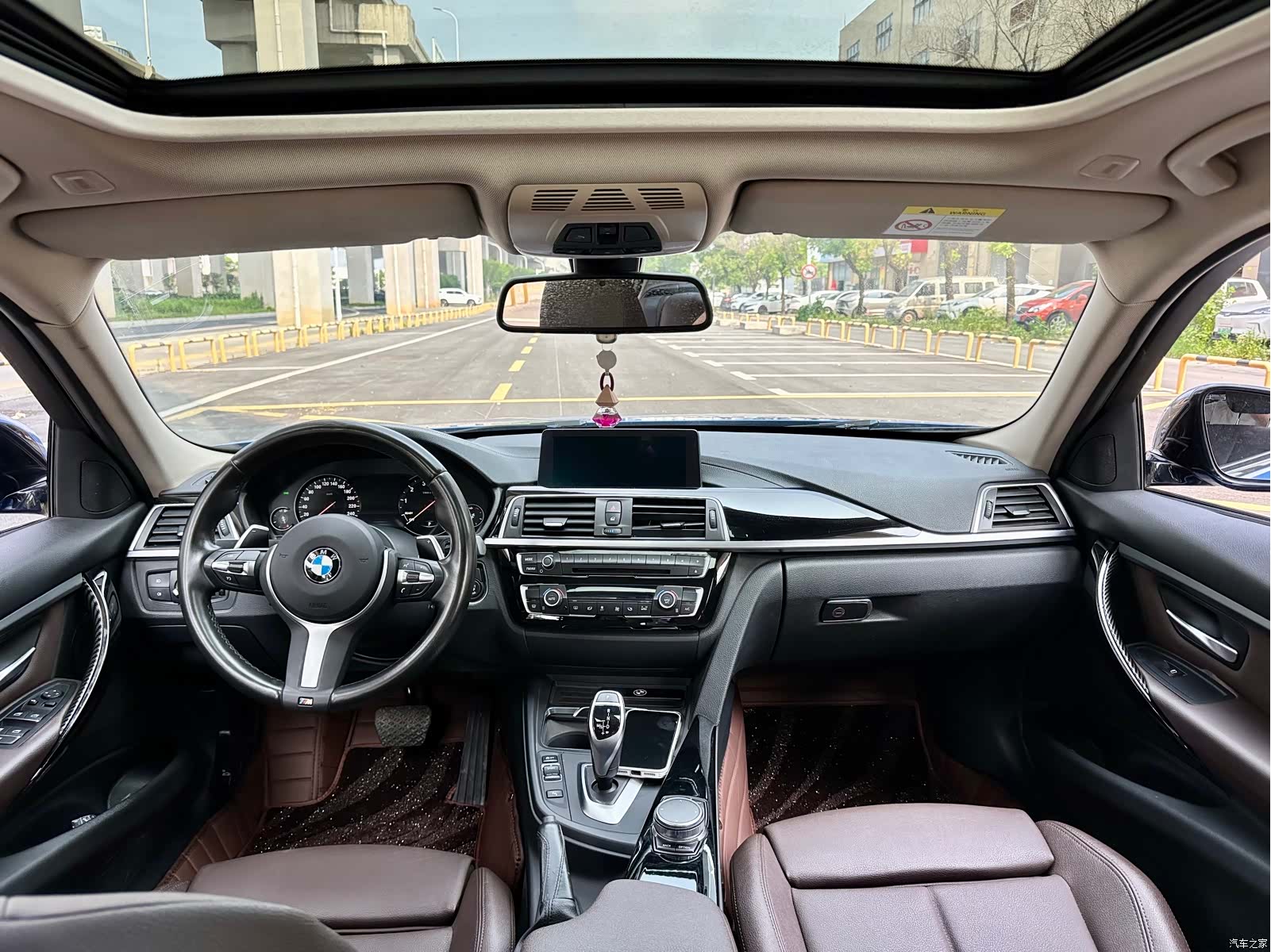 BMW 3 Series, 2019 12