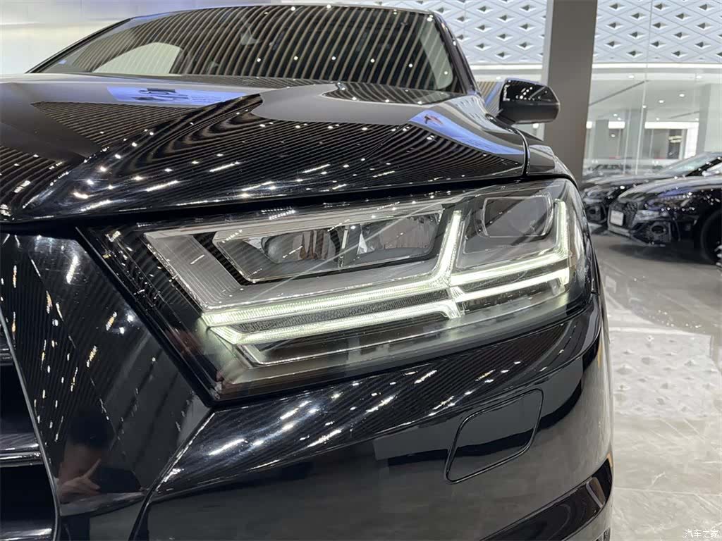 Audi Q7, 2018 13