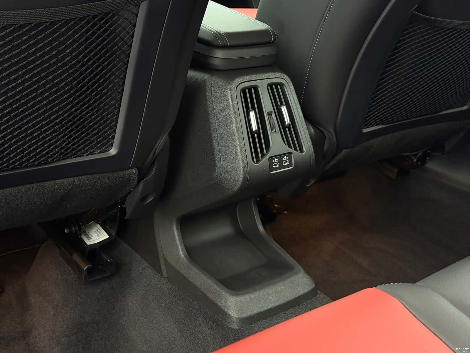 BMW X1, 2023 13