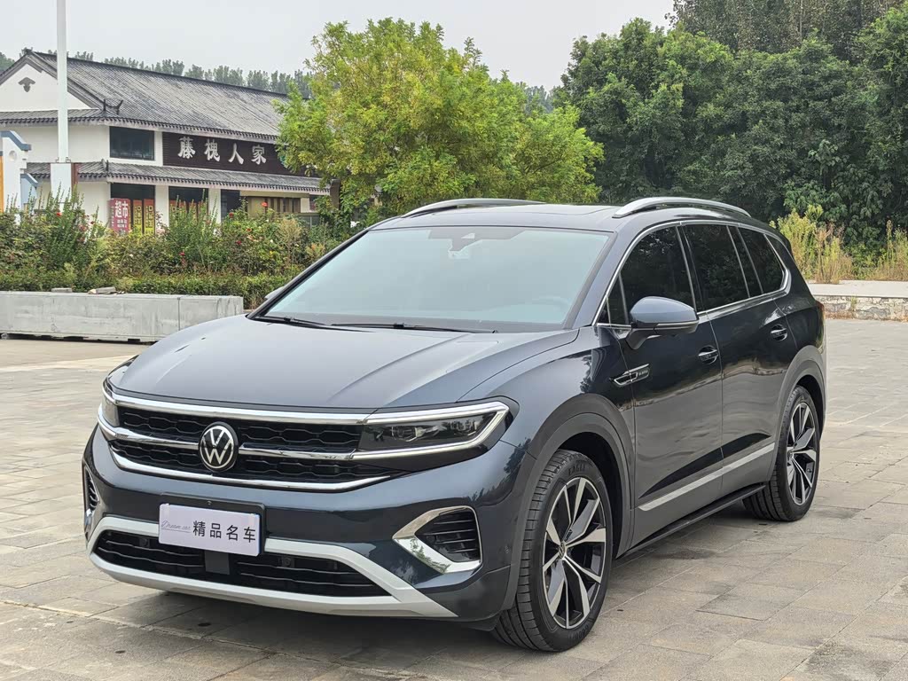 Volkswagen Viloran 2024 530TSI Flagship Pro 6 мест