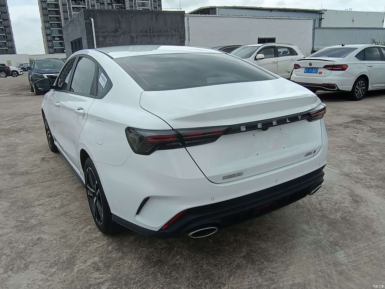 Geely Binray, 2024 13