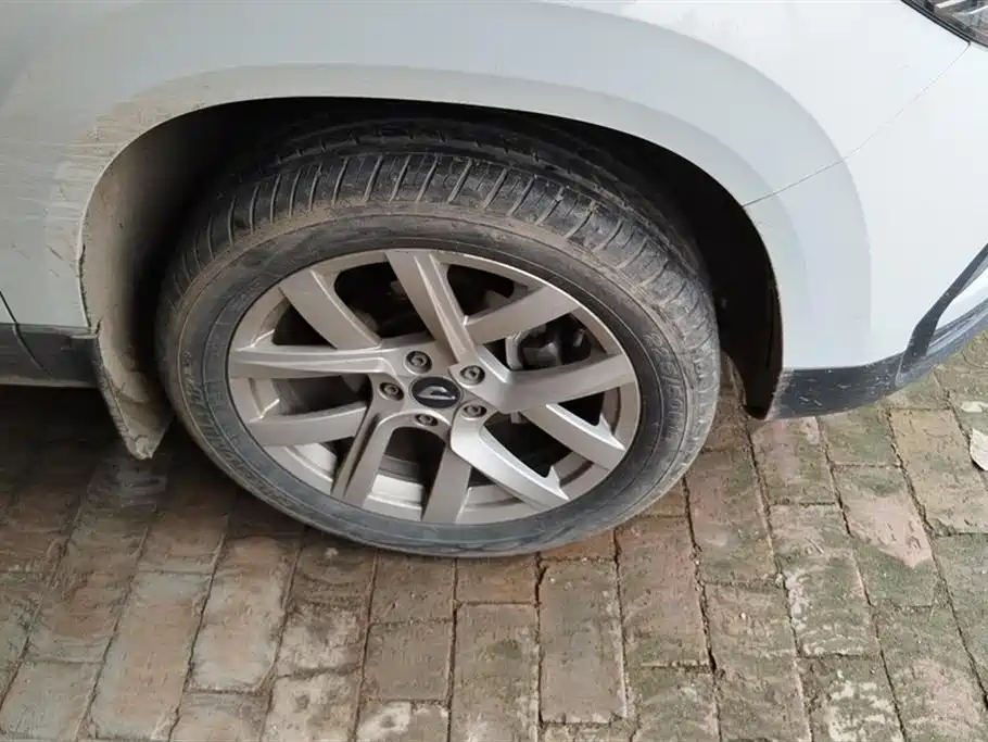 Jetta VS5