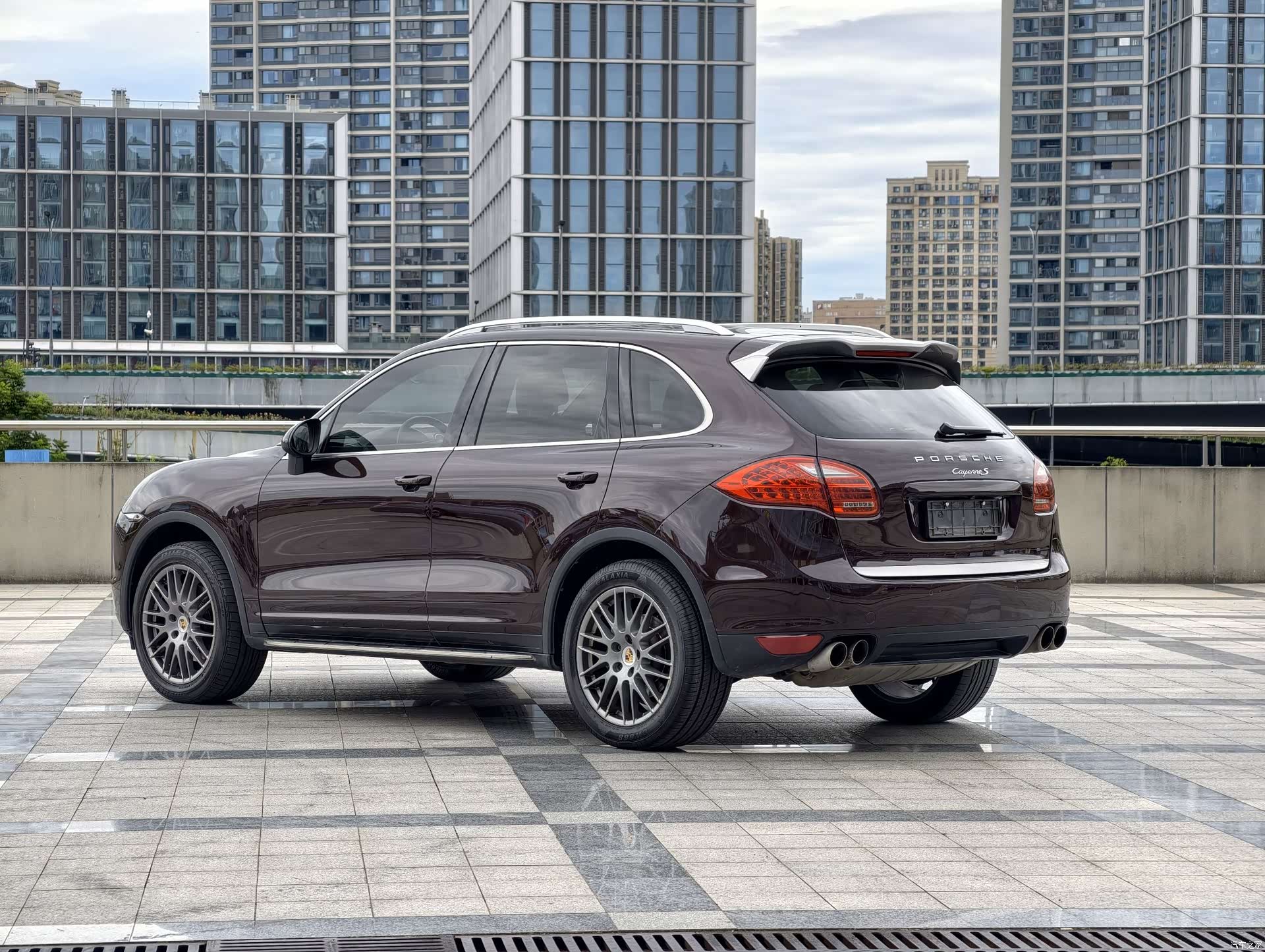 Porsche Cayenne, 2014 7