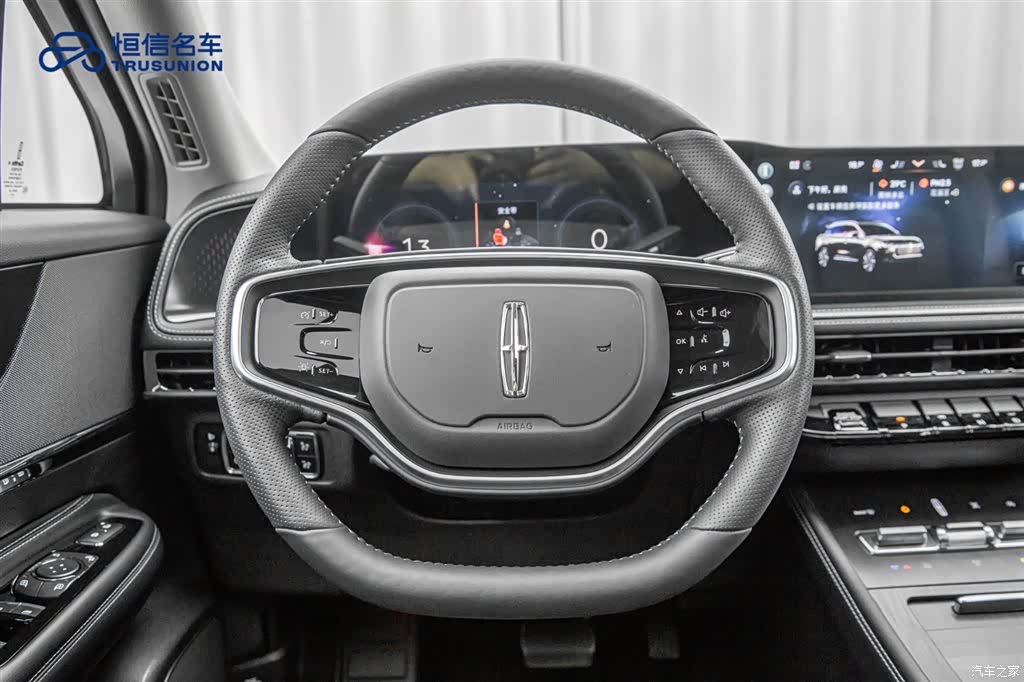 Lincoln Corsair, 2025 17
