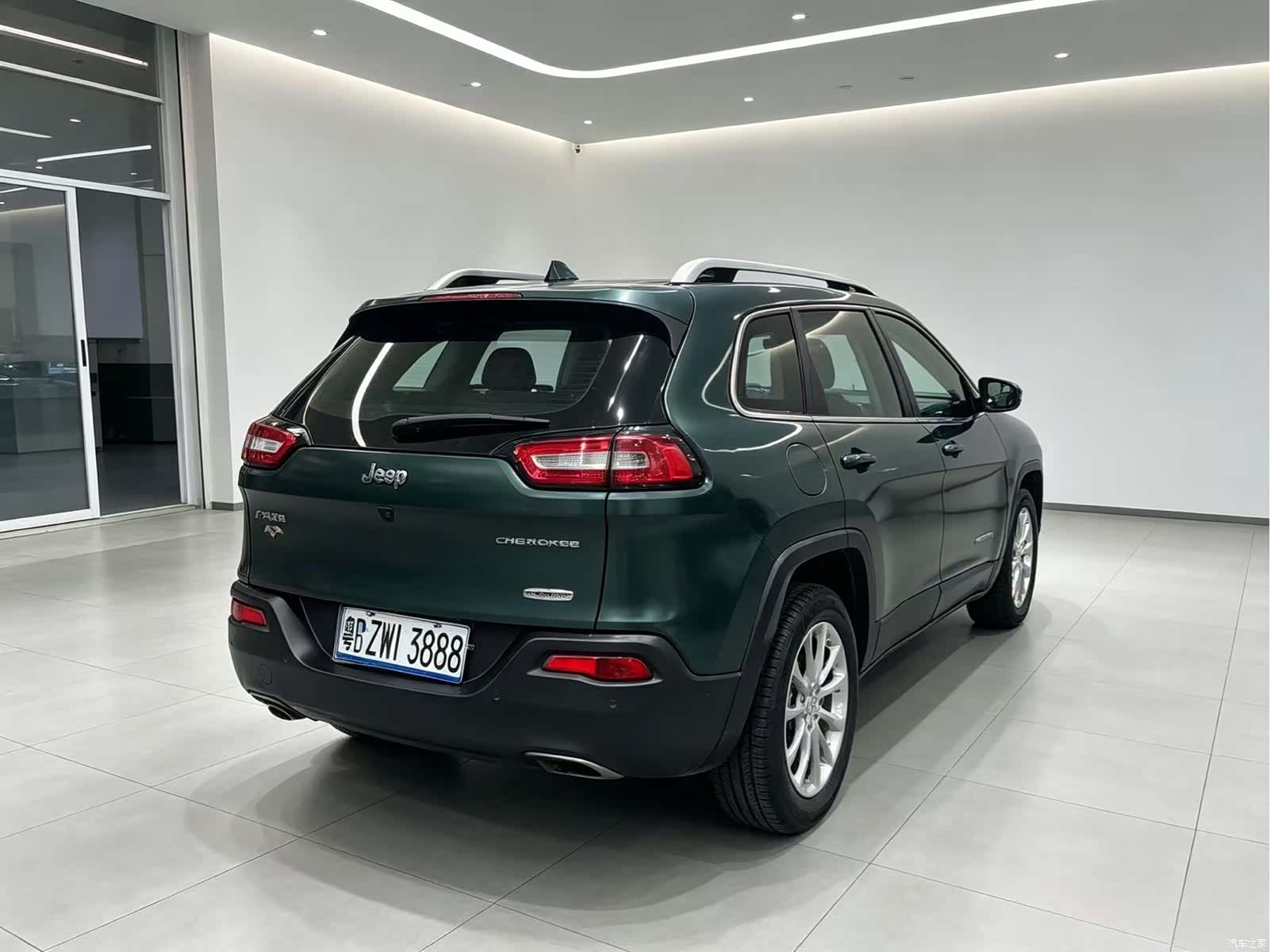 Jeep Cherokee, 2017 8