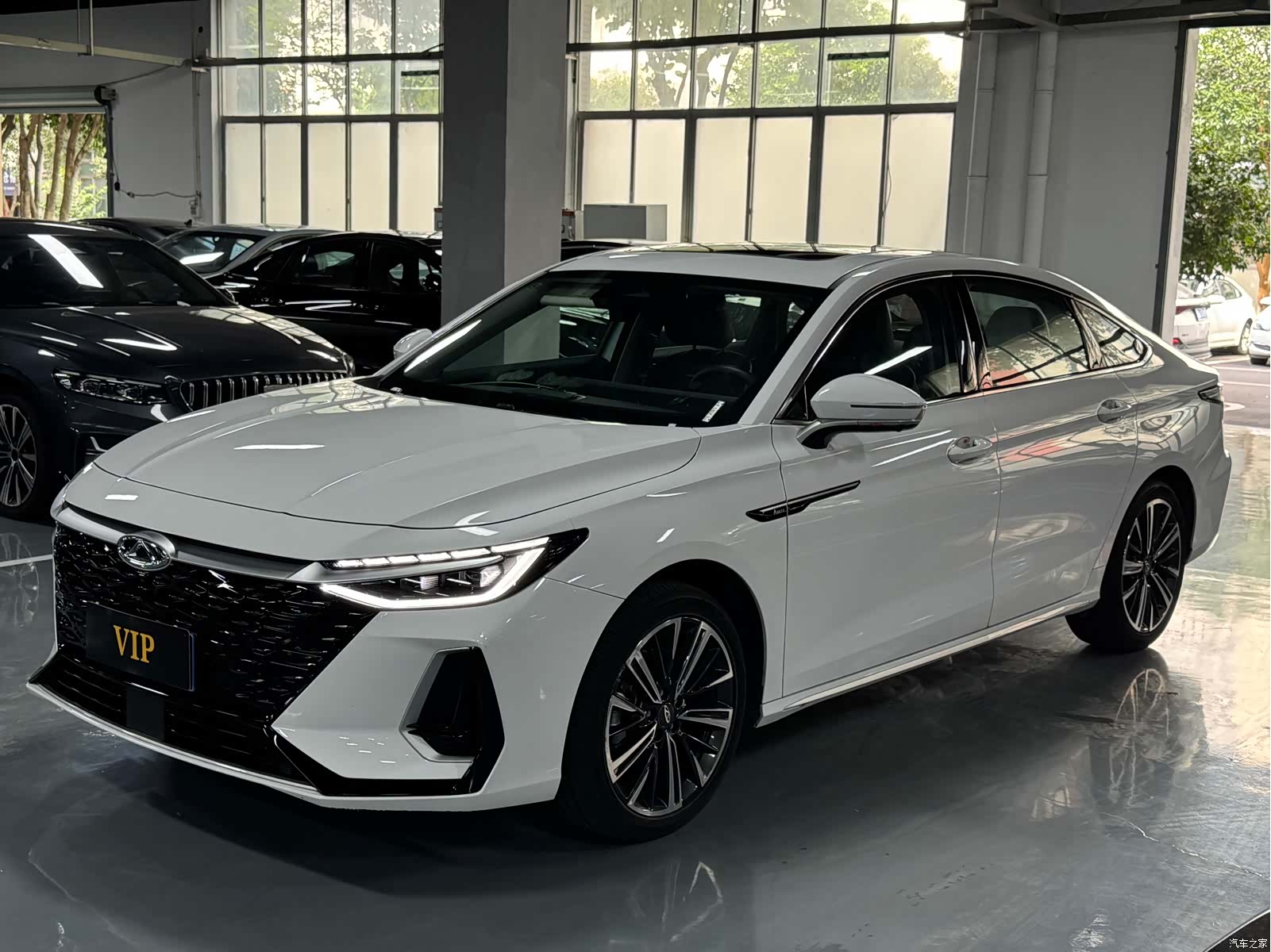 Chery Arrizo 8, 2024 2