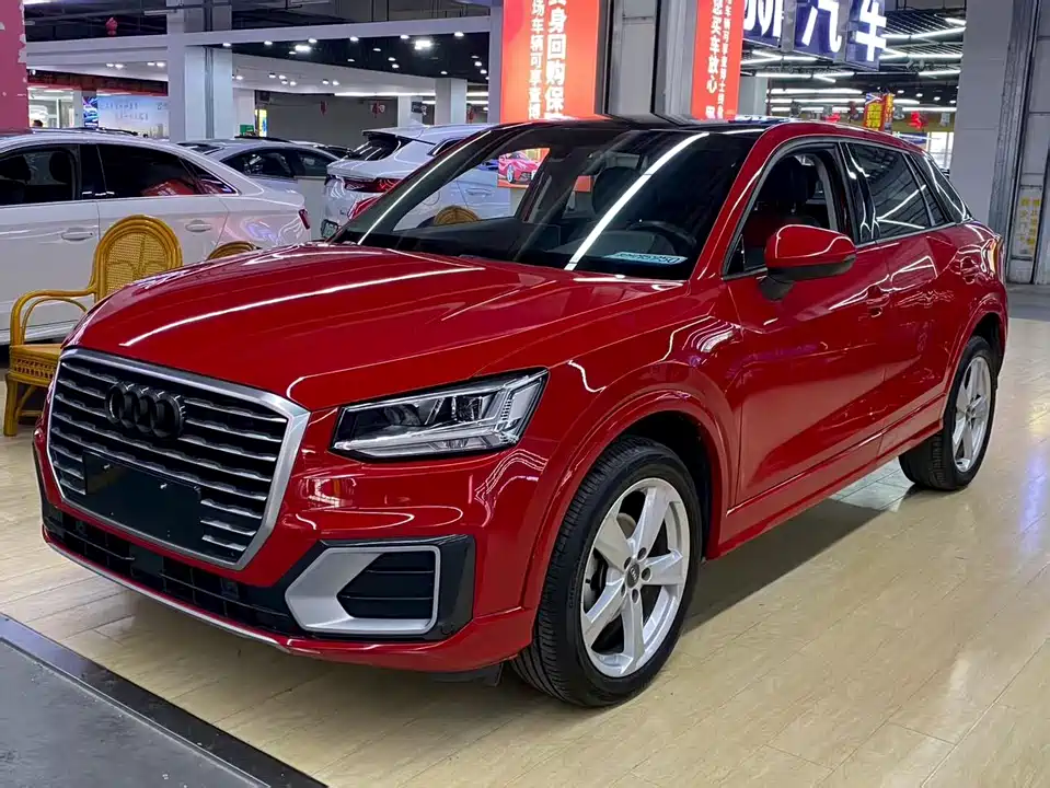 Audi Q2L