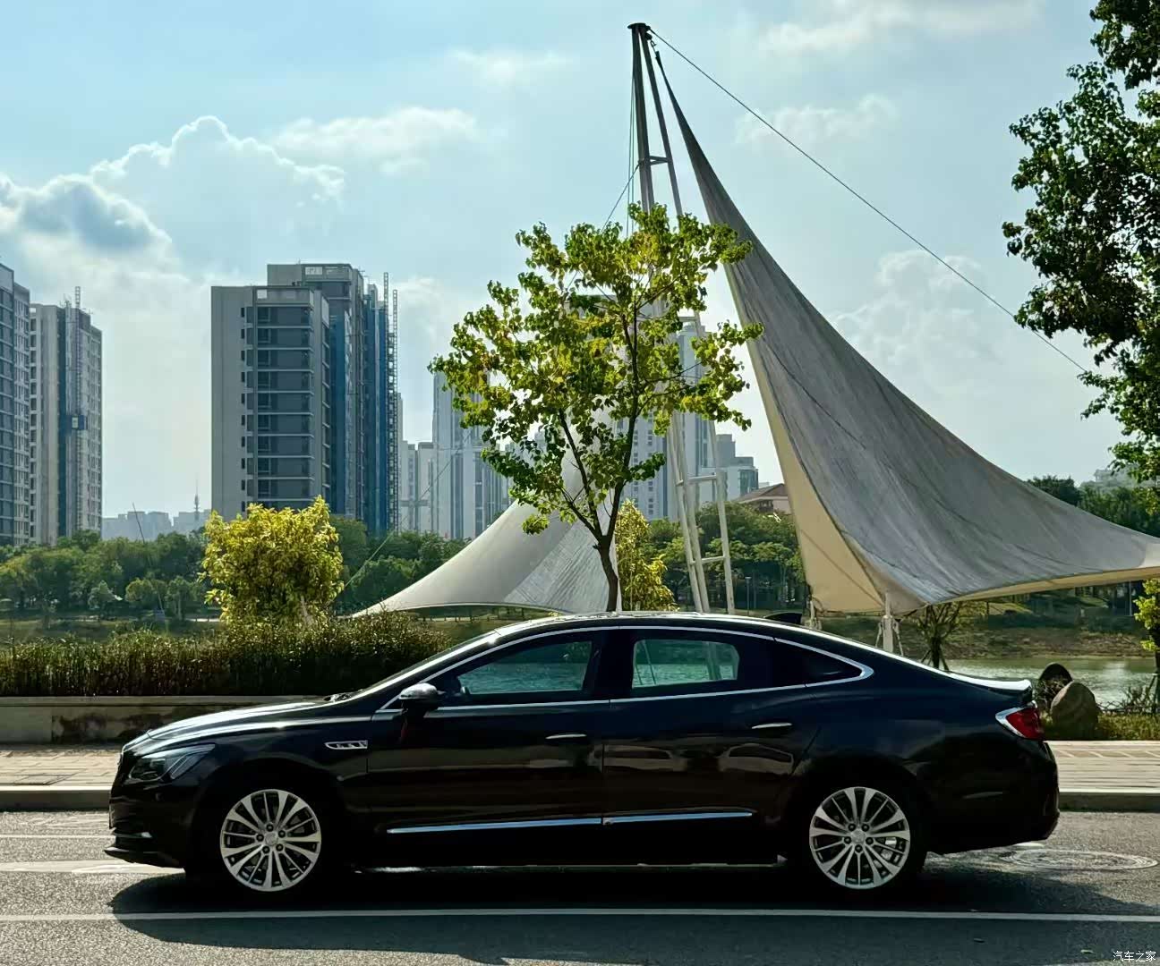 Buick LaCrosse, 2019 3