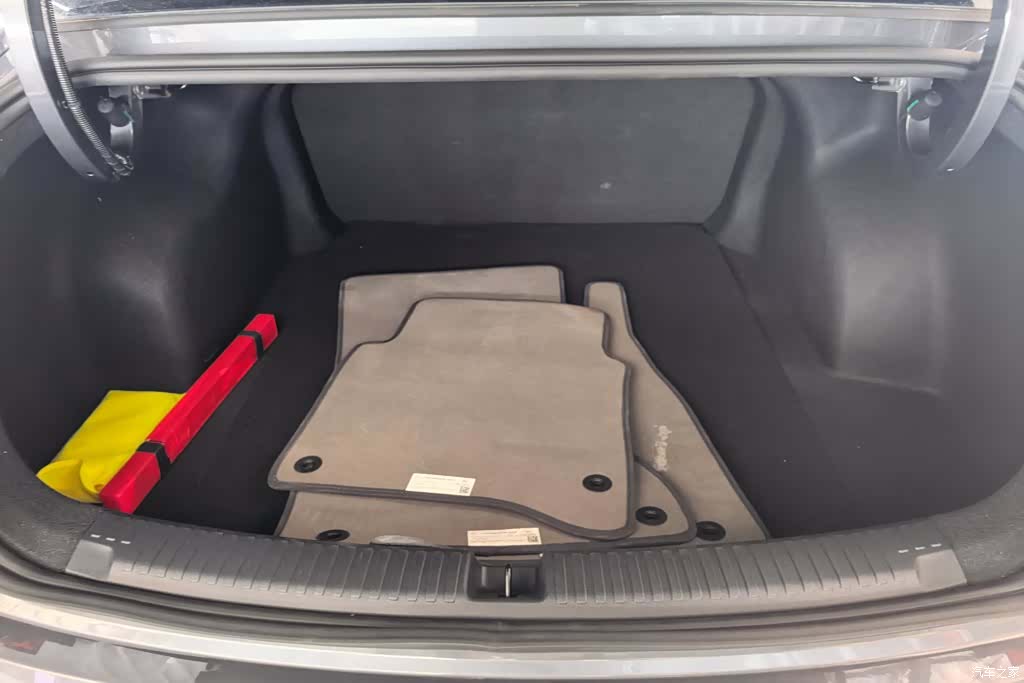 Roewe i6, 2026 4