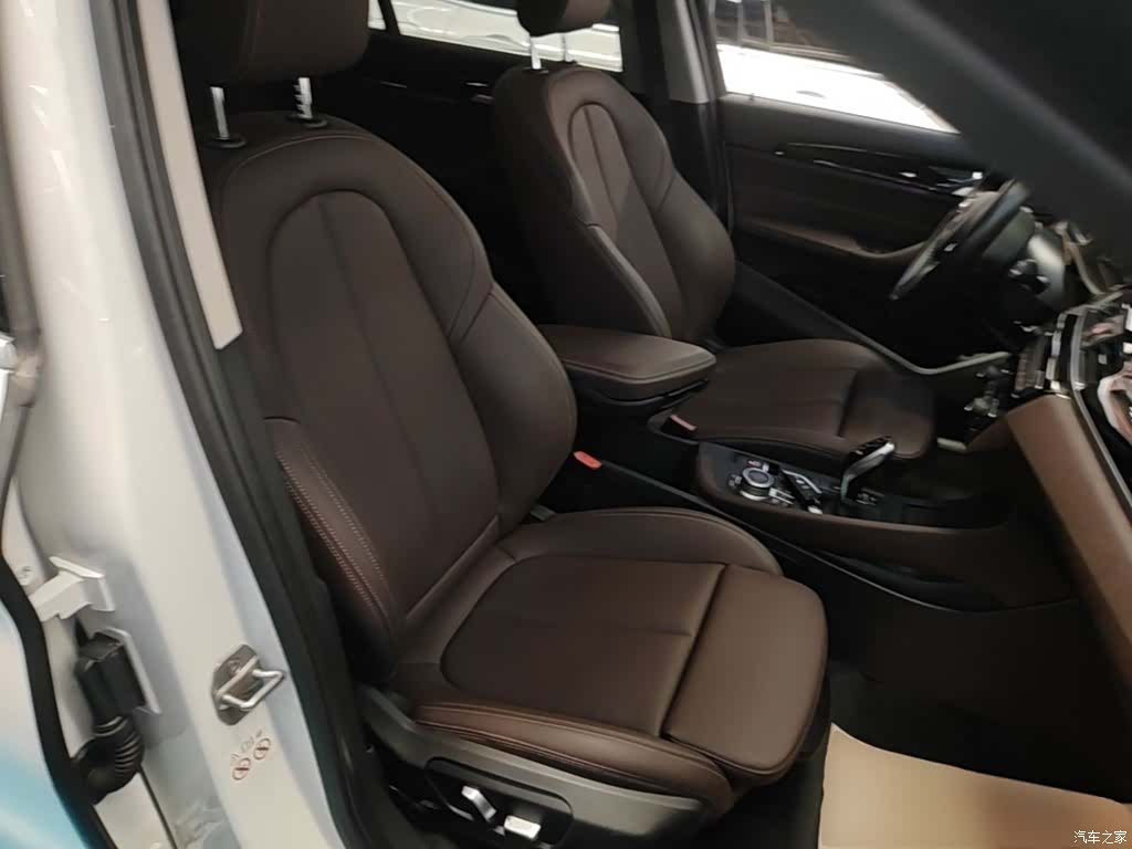 BMW X1, 2023 25