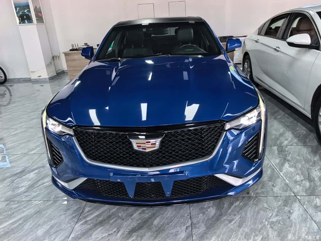 Cadillac CT4, 2021 3